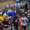 Người di cư tại khu vực Vado Hondo, Chiquimula (Guatemala) trong hành trình tới Mỹ. (Ảnh: THX/TTXVN)