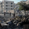 Toà nhà bị phá hủy trong xung đột tại phía Tây thành phố Gaza. (Ảnh: THX/TTXVN)