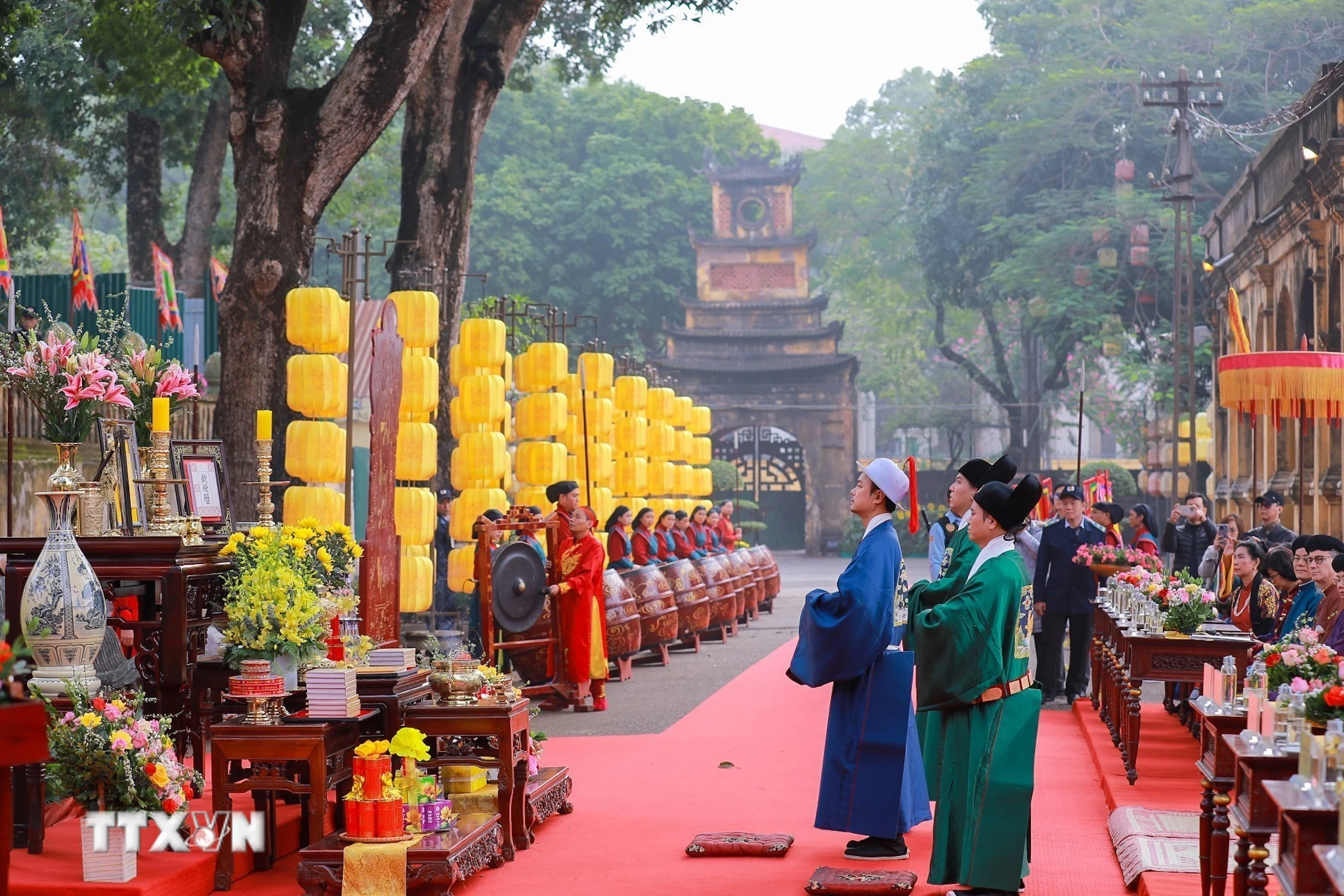 Tái hiện nghi lễ cung đình Tống cựu nghinh tân tại Hoàng thành Thăng Long