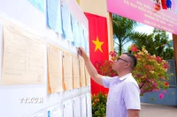 Cử tri phường Tân Ninh, tỉnh Tây Ninh. (Ảnh: Minh Phú/TTXVN)