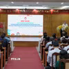 Sở Giáo dục và Đào tạo Thành phố Hồ Chí Minh hội nghị sơ kết thí điểm và triển khai thực hiện xây dựng môi trường trường học đường lành mạnh, hạn chế sử dụng điện thoại di động, thiết bị điện tử trong giờ ra chơi tại các cơ sở giáo dục trên địa bàn. (Ảnh: Thu Hoài/TTXVN)