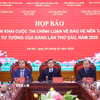 Phó Giáo sư, tiến sỹ Đoàn Minh Huấn, Ủy viên Bộ Chính trị, Giám đốc Học viện Chính trị Quốc gia Hồ Chí Minh, Phó Trưởng Ban Chỉ đạo 35 Trung ương, Trưởng Ban Chỉ đạo Cuộc thi và các đại biểu chủ trì buổi họp báo. (Ảnh: Văn Điệp/TTXVN)