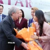 Tổng Thư ký Liên hợp quốc António Guterres đến sân bay quốc tế Nội Bài bắt đầu thăm chính thức Việt Nam. (Ảnh: An Đăng/TTXVN)