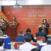 Phó Chủ tịch Quốc hội Nguyễn Thị Thanh phát biểu chúc mừng các thầy thuốc Bệnh viện Ung bướu Hà Nội. (Ảnh: Minh Quyết/TTXVN)