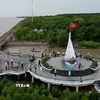 Biểu tượng Mũi tàu (Khu Du lịch Mũi Cà Mau, xã Đất Mũi, tỉnh Cà Mau). (Ảnh: Tuấn Kiệt/TTXVN)
