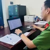 Cơ quan điều tra làm việc với ông Nguyễn Văn Mạnh. (Nguồn: Cơ quan Công an)