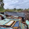 Mưa giông gây ra trên địa bàn huyện U Minh làm thiệt hại 18 căn nhà, trong đó 6 căn bị sập hoàn toàn. (Ảnh: TTXVN phát)