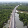 Tuyến cao tốc Bến Lức-Long Thành đoạn phía Đông, thuộc gói thầu A6, A7 đi qua địa bàn huyện Long Thành, huyện Nhơn Trạch (Đồng Nai). (Ảnh: Sỹ Tuyên/TTXVN)
