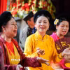 Các nghệ sỹ biểu diễn nghệ thuật truyền thống tại không gian Đền Bạch Mã (phường Hoàn Kiếm, Hà Nội). (Ảnh: Khánh Hòa/TTXVN)