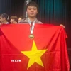 Niềm vui của chàng trai Vàng Olympic Toán học quốc tế Võ Trọng Khải. (Ảnh: TTXVN phát)