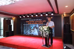 Ông Nguyễn Đình Đảng, Chi cục trưởng Chi cục Chăn nuôi, Thủy sản và Thú y Hà Nội phát biểu. (Ảnh: BTC)
