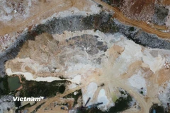 Điều tra địa chất khoáng sản. (Ảnh: PV/Vietnam+)