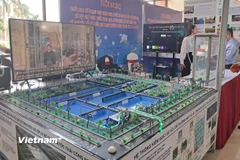Hạ tầng số không chỉ là yếu tố hỗ trợ mà còn là điều kiện tiên quyết để hiện thực hóa mục tiêu số hóa toàn diện. (Ảnh: Hùng Võ/Vietnam+)