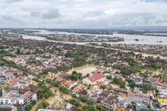 Phố cổ Hội An bị ngập sâu trong nước lũ. (Ảnh: Anh Dũng/TTXVN)