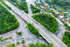 Đẩy mạnh phát triển các dự án xanh bền vững liên quan đến năng lượng, giao thông, xây dựng... (Ảnh minh họa. Nguồn: TTXVN)