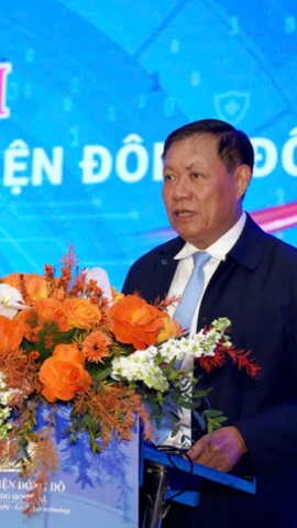 Thứ trưởng Bộ Y tế Đỗ Xuân Tuyên phát biểu tại buổi lễ. (Ảnh: PV/Vietnam+)