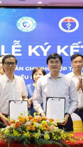 Sở Y tế Hà Nội và Trung tâm Điều phối ghép tạng Quốc gia đã ký kết Biên bản ghi nhớ hợp tác. (Ảnh: PV/Vietnam+)