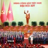 Ban Chấp hành Trung ương Đảng khóa XIV ra mắt Đại hội. (Ảnh: TTXVN)