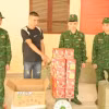 Số pháo nổ nhập lậu trái phép được lực lượng Bộ đội Biên phòng Lạng Sơn thu giữ. (Ảnh: TTXVN phát)