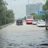 Hà Nội còn hơn 20 điểm ngập, gây khó khăn cho giao thông