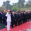 Đoàn đại biểu lãnh đạo Đảng, Nhà nước do Tổng Bí thư Tô Lâm dẫn đầu đến đặt vòng hoa tại Đài tưởng niệm các Anh hùng liệt sỹ trên đường Bắc Sơn (Ba Đình, Hà Nội). (Ảnh: TTXVN)