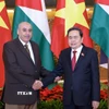 Chủ tịch Quốc hội Trần Thanh Mẫn và Chủ tịch Hạ viện Vương quốc Hashemite Jordan Mazen Turki El Qadi. (Ảnh: Doãn Tấn/TTXVN)