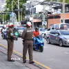 Cảnh sát làm nhiệm vụ trên đường phố ở Bangkok, Thái Lan. (Ảnh minh họa: THX/TTXVN)
