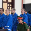 Các bị cáo Phạm Lý Phương, Đào Xuân Lộc, Nguyễn Anh Duy và Nguyễn Tuấn Anh tại phiên tòa sơ thẩm, bị xét xử về tội cướp tài sản. (Ảnh: Minh Phú/TTXVN)