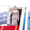 Thủ tướng Vương quốc Thái Lan Paetongtarn Shinawatra đến Hà Nội, bắt đầu thăm chính thức Việt Nam và đồng chủ trì Kỳ họp Nội các chung Việt Nam-Thái Lan. (Ảnh: Phạm Kiên/TTXVN)