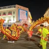 Lễ rước đèn “Đêm hội Trăng Rằm” quanh khu vực Hồ Hoàn Kiếm. (Ảnh: Khánh Hòa/TTXVN)