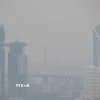 Khói mù ô nhiễm bao phủ bầu trời tại Bangkok, Thái Lan. (Ảnh: THX/TTXVN)