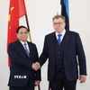Thủ tướng Phạm Minh Chính hội kiến Chủ tịch Quốc hội Estonia Lauri Hussar. (Ảnh: Dương Giang/TTXVN)