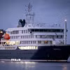 Tàu du lịch MV Hondius tại cảng Granadilla, thuộc đảo Tenerife,Tây Ban Nha ngày 10/5/2026. (Ảnh: THX/TTXVN)