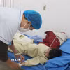 Điều trị, chăm sóc sức khỏe cho bệnh nhân tại Bệnh viện Chợ Mới, Thái Nguyên. (Ảnh minh họa: Hoàng Nguyên/TTXVN)