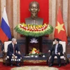 Chủ tịch nước Lương Cường tiếp Chủ tịch Duma Quốc gia Nga Vyacheslav Volodin. (Ảnh: Lâm Khánh/TTXVN)