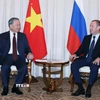 Tổng Bí thư Tô Lâm gặp Chủ tịch Đảng Nước Nga Thống nhất, Phó chủ tịch Hội đồng An ninh Liên bang Nga Dmitry Medvedev. (Ảnh: Thống Nhất/TTXVN)