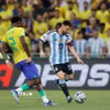 Lionel Messi đứng trước cơ hội tham dự kỳ World Cup thứ 6 trong sự nghiệp. (Ảnh: AFP/TTXVN)