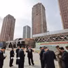 Nhà lãnh đạo Triều Tiên Kim Jong Un thị sát công trường xây dựng 10.000 căn hộ tại khu vực Hwasong ở Bình Nhưỡng ngày 15/3/2025. (Ảnh: KCNA/TTXVN)