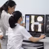 Bệnh viện Ung bướu Đà Nẵng áp dụng kỹ thuật cao trong điều trị và chẩn đoán bệnh Ung thư. (Ảnh minh họa: Văn Dũng/TTXVN)