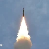 Hình ảnh một vụ phóng thử tên lửa của Triều Tiên. (Ảnh: AFP/TTXVN)
