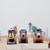 Thi công cao tốc Bắc-Nam đoạn qua xã Thạch Đài, thành phố Hà Tĩnh. (Ảnh: Công Tường/TTXVN)