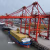 Quang cảnh cảng hàng hóa tại tỉnh Giang Tô, Trung Quốc. (Ảnh: THX/TTXVN)