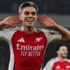 Leandro Trossard giúp Arsenal ngược dòng giành chiến thắng. (Nguồn: beinsports)