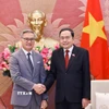 Chủ tịch Quốc hội Trần Thanh Mẫn tiếp Bộ trưởng Ngoại giao Lào Thongsavanh Phomvihane. (Ảnh: Doãn Tấn/TTXVN)