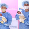 Các em bé sơ sinh tại Trung tâm y tế Gangnam ở Seoul, Hàn Quốc. (Ảnh: Yonhap/TTXVN)