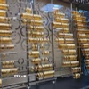 Trang sức vàng được bày bán tại tiệm kim hoàn ở Istanbul, Thổ Nhĩ Kỳ. (Ảnh: THX/TTXVN)