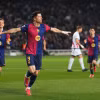 Lewandowski ghi bàn đưa Barcelona lên ngôi đầu La Liga. (Nguồn: Getty Images)