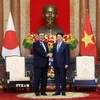 Chủ tịch nước Lương Cường hội kiến Thủ tướng Nhật Bản Ishiba Shigeru. (Ảnh: Lâm Khánh/TTXVN)