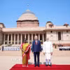 Tổng thống Droupadi Murmu và Thủ tướng Narendra Modi đồng chủ trì Lễ đón trọng thể Tổng Bí thư, Chủ tịch nước Tô Lâm thăm cấp Nhà nước tới Cộng hòa Ấn Độ. (Ảnh: Thống Nhất/TTXVN)