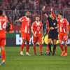 Camavinga lĩnh thẻ đỏ tai hại khiến Real Madrid nhận trái đắng trước Bayern Munich.